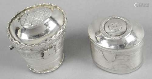 Two 19th century Dutch silver boxes (both a.f),