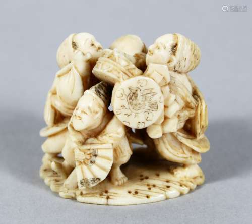 A GOOD JAPANESE MEIJI PERIOD CARVED IVORY NETSUKE OF MUSICIANS, the trio together, each playing an