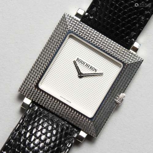 AN 18CT WHITE GOLD BOUCHERON GENTLEMAN'S WRISTWATCH, with leather strap, No. AK 422672, in a