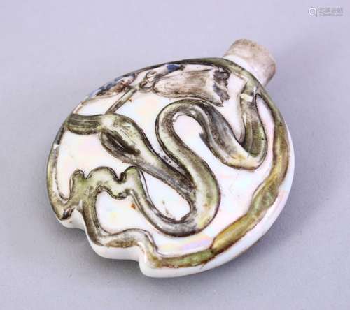 A GOOD CHINESE 19TH / 20TH CENTURY CARVED MOTHER OF PEARL SHELL SNUFF BOTTLE, With carved floral