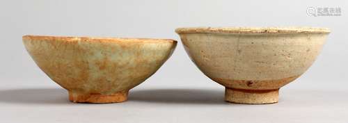 TWO CHINESE GLAZED TERRACOTTA BOWLS.