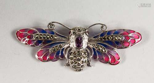 A SILVER AMETHYST SET PLIQUE ENAMEL BEE BROOCH.