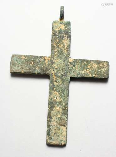 A LARGE ROMAN CROSS. 6.5ins long.