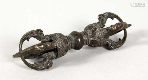 A MINIATURE BRONZE TIBETAN SCEPTRE. 3.5ins long.