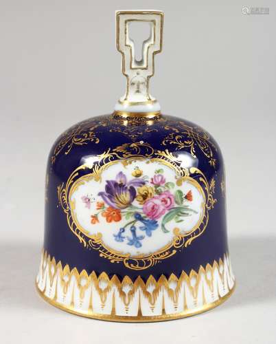 A GOOD MEISSEN PORCELAIN HAND BELL, blue ground decorated in gilt, painted with three vignettes,