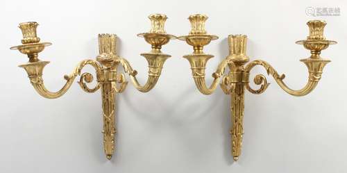 A SUPERB PAIR OF FRANCOIS LINKE ORMOLU WALL SCONCES, formed as a quiver with double scrolling