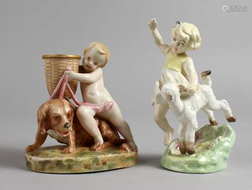 A ROYAL WORCESTER FIGURINE 