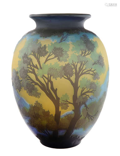 A FRENCH CAMEO GLASS 'MOUNTAIN LANDSCAPE' VASE, MULLER FRERES, LUNEVILLE, CIRCA 1900