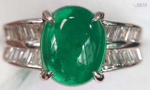 A PT900&EMERALD PENDANT RING