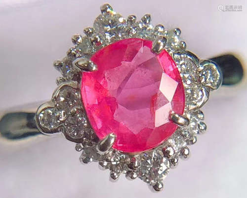 A PT900&PINK SAPPHIRE PENDANT RING