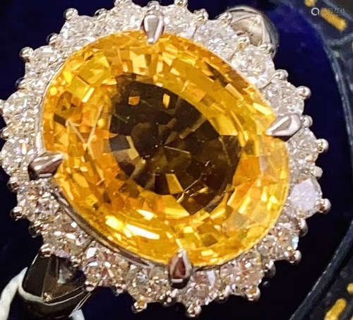 A PT900&YELLOW SAPPHIRE PENDANT RING