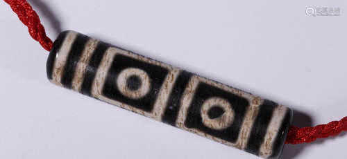 A FOUR EYE PATTERN DZI