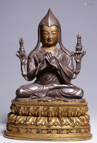 A SILVER&GILT BRONZE CASTED BUDDHA STATUE