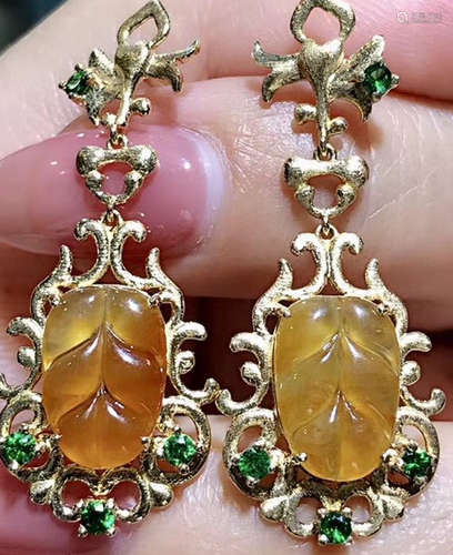 PAIR OF 18K GOLD&YELLOW JADEITE EARRING