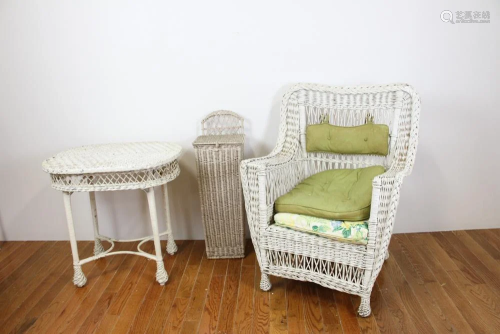 White Painted Wicker Furniture
