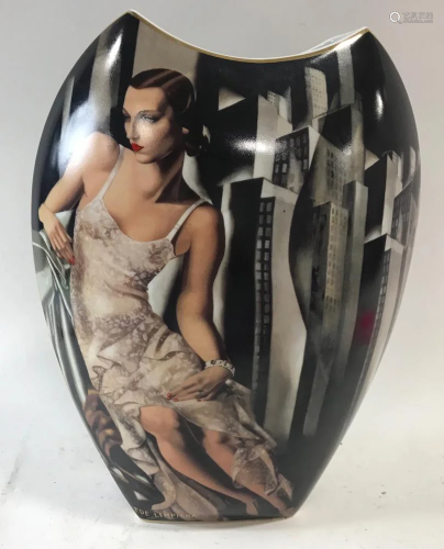 Tamara de Lempicka, Vase