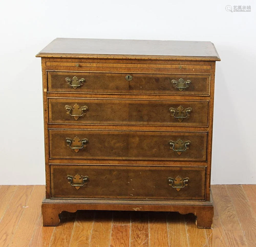 Early Hepplewhite Mahogany Chest