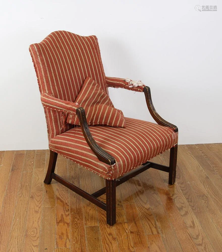 English Style Upholstered Armchair