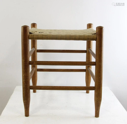 Shaker Stool