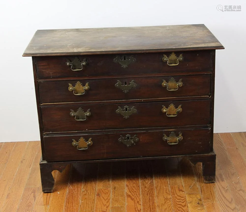 18thC American Chippendale 4 Drawer Chest