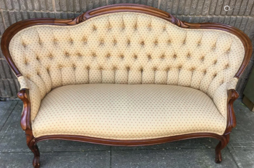 Victorian Tufted Upholstered Settee