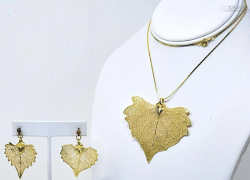 Vintage Gold Tone Leaf Design Necklace & Earrings