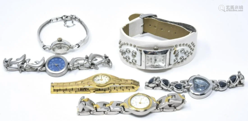 Lot of Vintage Women's Fashion Wrist Watches