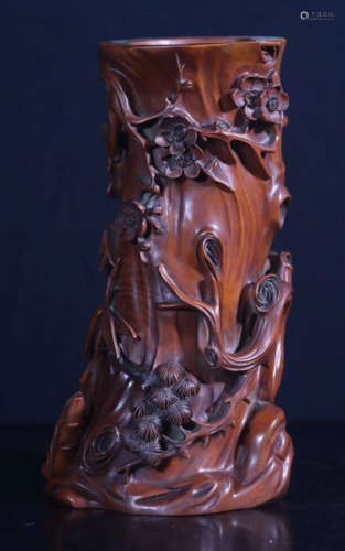 A HUANGYANG WOOD VASE CARVED WITH FLOWER