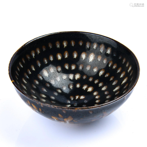 A JIZHOU-GLAZED BOWL.SONG PERIOD