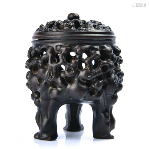 A CARVED ZITAN BURNER AND COVER