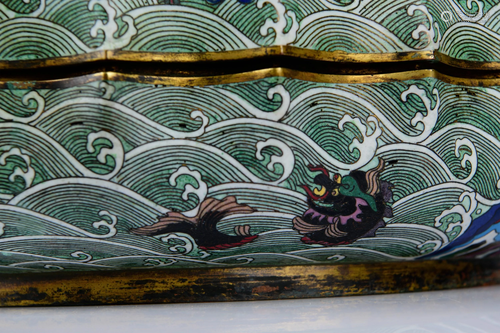 A CLOISNNE ENAMEL BRONZE 'DOUBLE FISH' BOX …