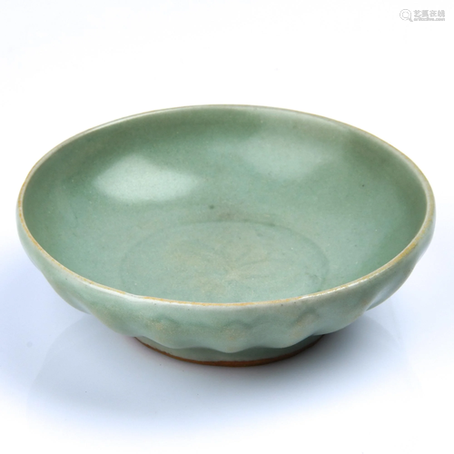 A CELADON-LONGQUAN DISH.SONG PER…