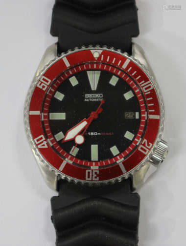 A Seiko Automatic steel cased diver's wristwatch with unsigned jewelled movement, the signed black