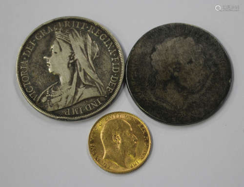 An Edward VII sovereign 1909, a George III crown and a Victoria crown, 1900.Buyer’s Premium 29.4% (