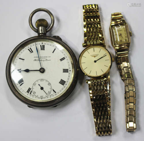 A Rotary 9ct gold cased lady's wristwatch, London 1949, case width 1.4cm, on a gilt metal