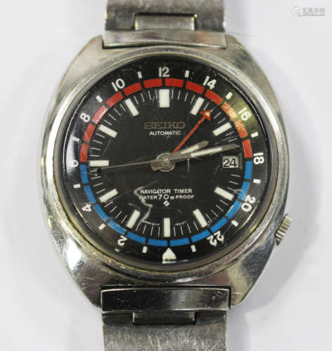 A Seiko Automatic Navigator Timer stainless steel cased gentleman's bracelet wristwatch, circa 1972,