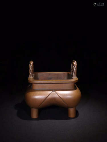 A Chinese Bronze Censer