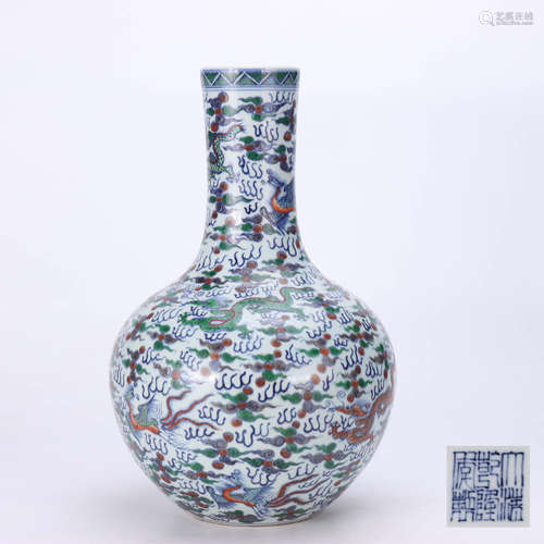 A Chinese Doucai Dragon&phoenix Pattern Porcelain Vase