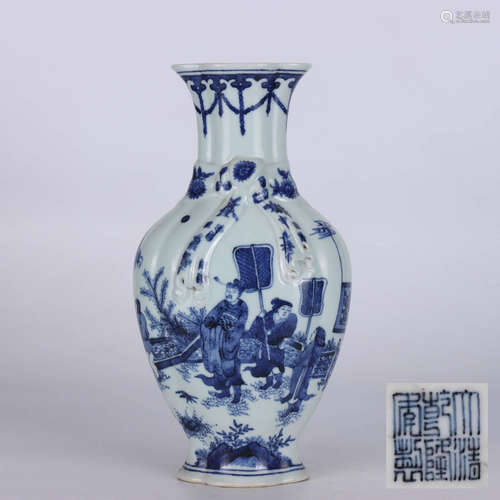 A Chinese Blue and White Figure Painted Porcelain Vase