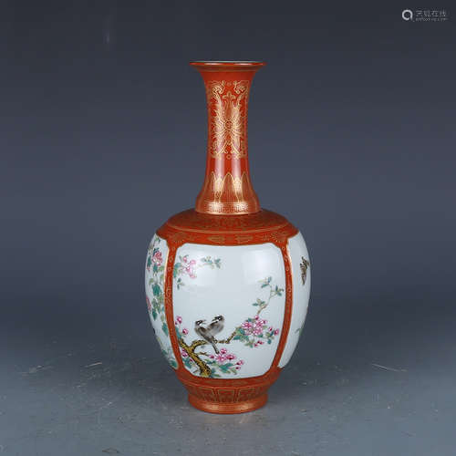 A Chinese Enamel Gilt Porcelain Vase