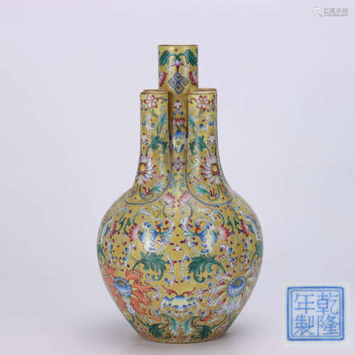 A Chinese Yellow  Twine Pattern Porcelain 5 Tubes Vase