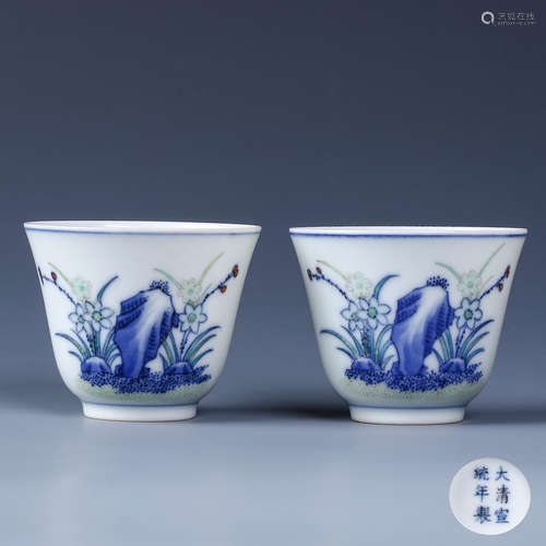 A Pair of Chinese Doucai Floral Porcelain Cup