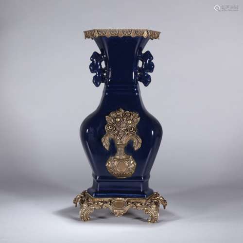 A Chinese Deep Blue Porcelain Vase Inlaid with Bronze Carvings