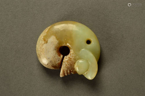 A Chinese Carved Hetian Jade Pendant