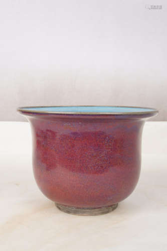 A Chinese Jun Kiln Reddish-Purple  Porcelain Flowerpot