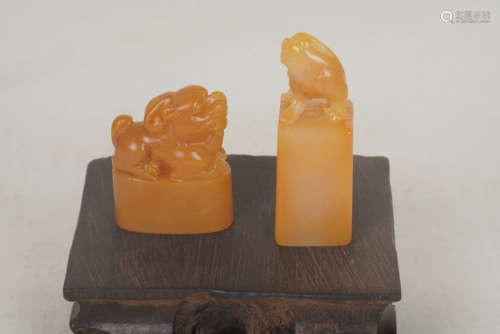 A Pair of Chinese Tianhuang Stone “Beast” Handle Seals