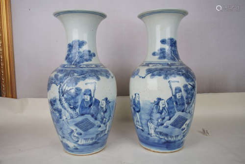 A Pair of Chinese Blue and White  Porcelain Vases