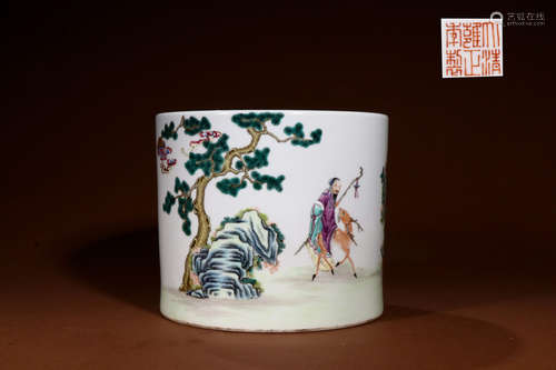 A Chinese Famille Rose Figures Painted Porcelain Brush Pot