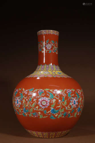 A Chinese Iron Red Floral Porcelain Vase