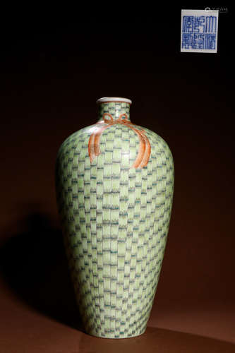 a Chinese Bamboo Pattern Porcelain Vase